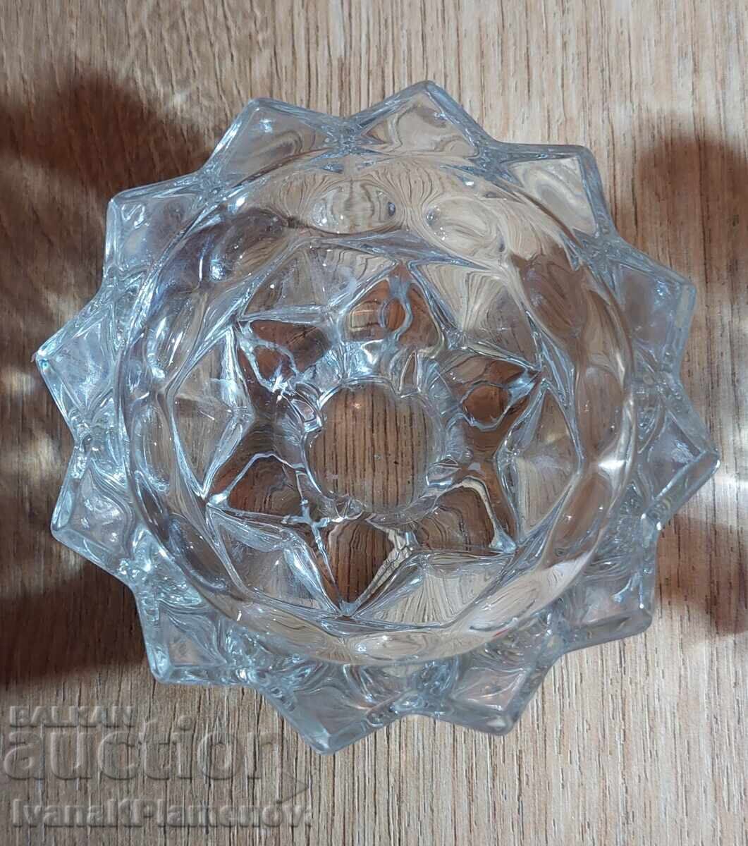 Licitație Sfeșnice de sticlă pentru cunoscători, două bucăți