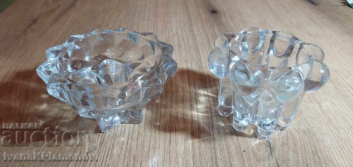 Sfeșnice de sticlă pentru cunoscători, două bucăți