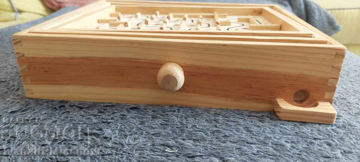 Wooden labyrinth game, excellent - 5 Wooden labyrinth game, excellent - 5