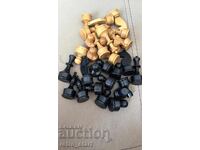 Figurine de șah retro din anii '80