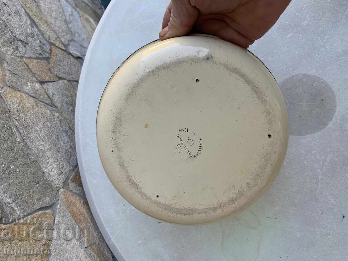 Delivery of Enamelled Frying Pan from the Socialist Era Bulgaria, Marked Delivery of Enamelled Frying Pan from the Socialist Era Bulgaria, Marked