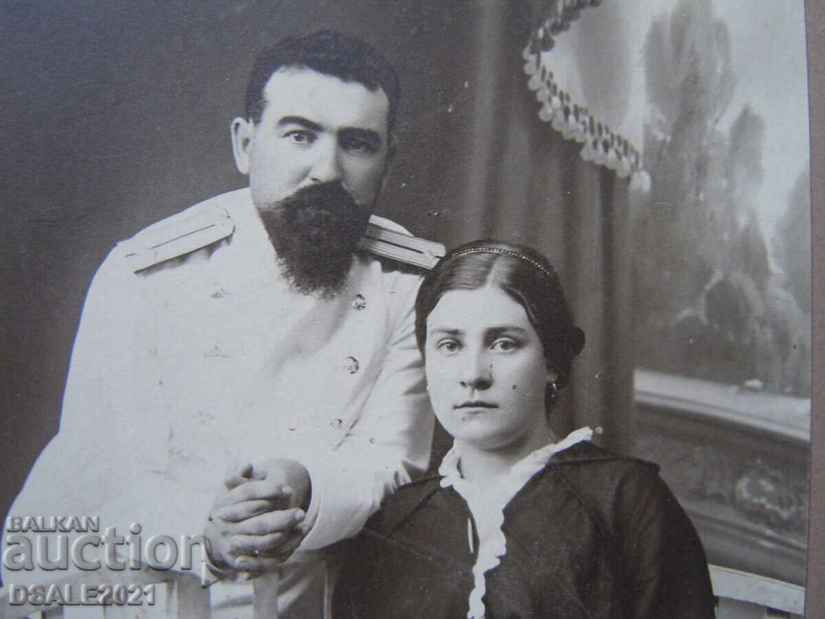 Family portrait officer 1914 M. Serafimov-Pleven photo cardboard with price 15.00 BGN | € 7.67