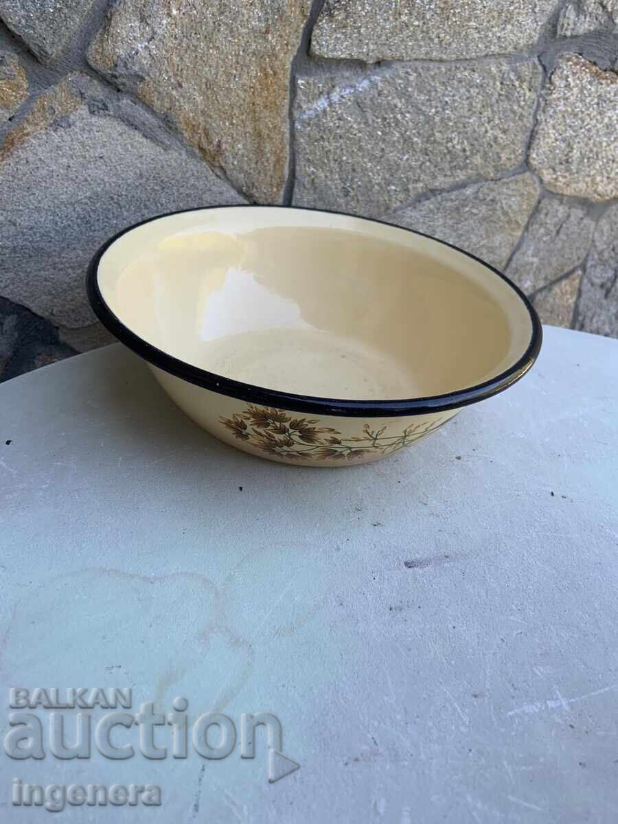 ΚΟΥΠΑ ΠΑΝΙΤΣΑ ΚΑΣΤΡΟΝ ΕΜΑΓΙΕ ΑΠΟ ΣΟΣΙΑΛΙΣΜΟ ΜΑΡΚΑΡΙΣΜΕΝΗ