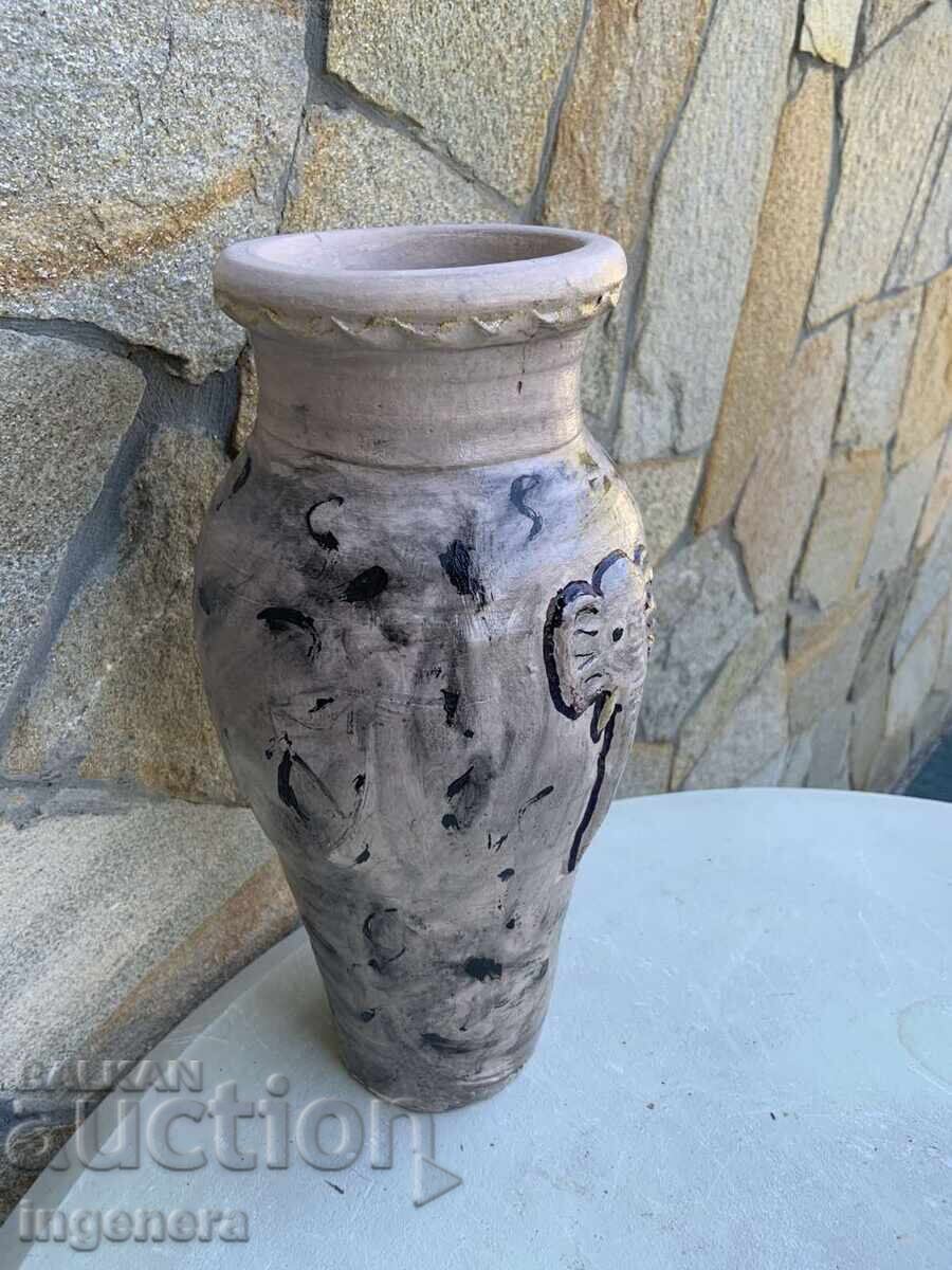 Auction  CERAMIC VASE RELIEF