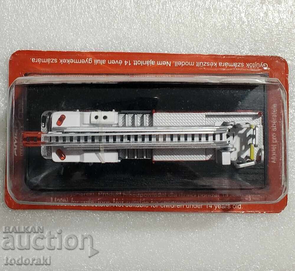Аукцион Amer COM Пожарна 2005 Quint Pierce USA Bohemia 1:87 Камион