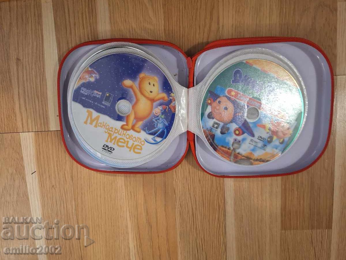 Аукцион Анимационни филми на ДВД в класьор 10бр. Аукцион Анимационни филми на ДВД в класьор 10бр.