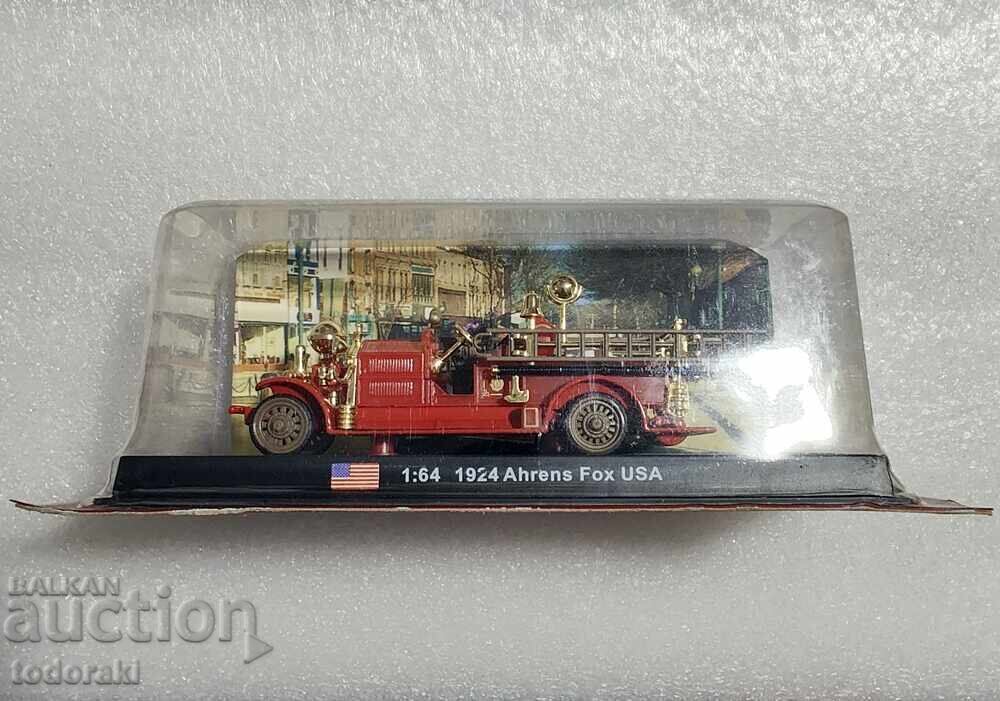 Amer COM Πυροσβεστικό 1924 Ahrens Fox USA 1:64 Πυροσβεστικό Όχημα με τιμή 25.00 BGN | € 12.78