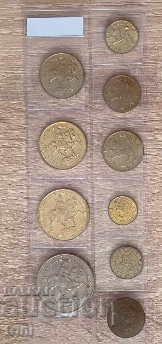 Set complet de monede de schimb din 1992 și 1997 cu preț 30.00 BGN | € 15.34 Set complet de monede de schimb din 1992 și 1997 cu preț 30.00 BGN | € 15.34