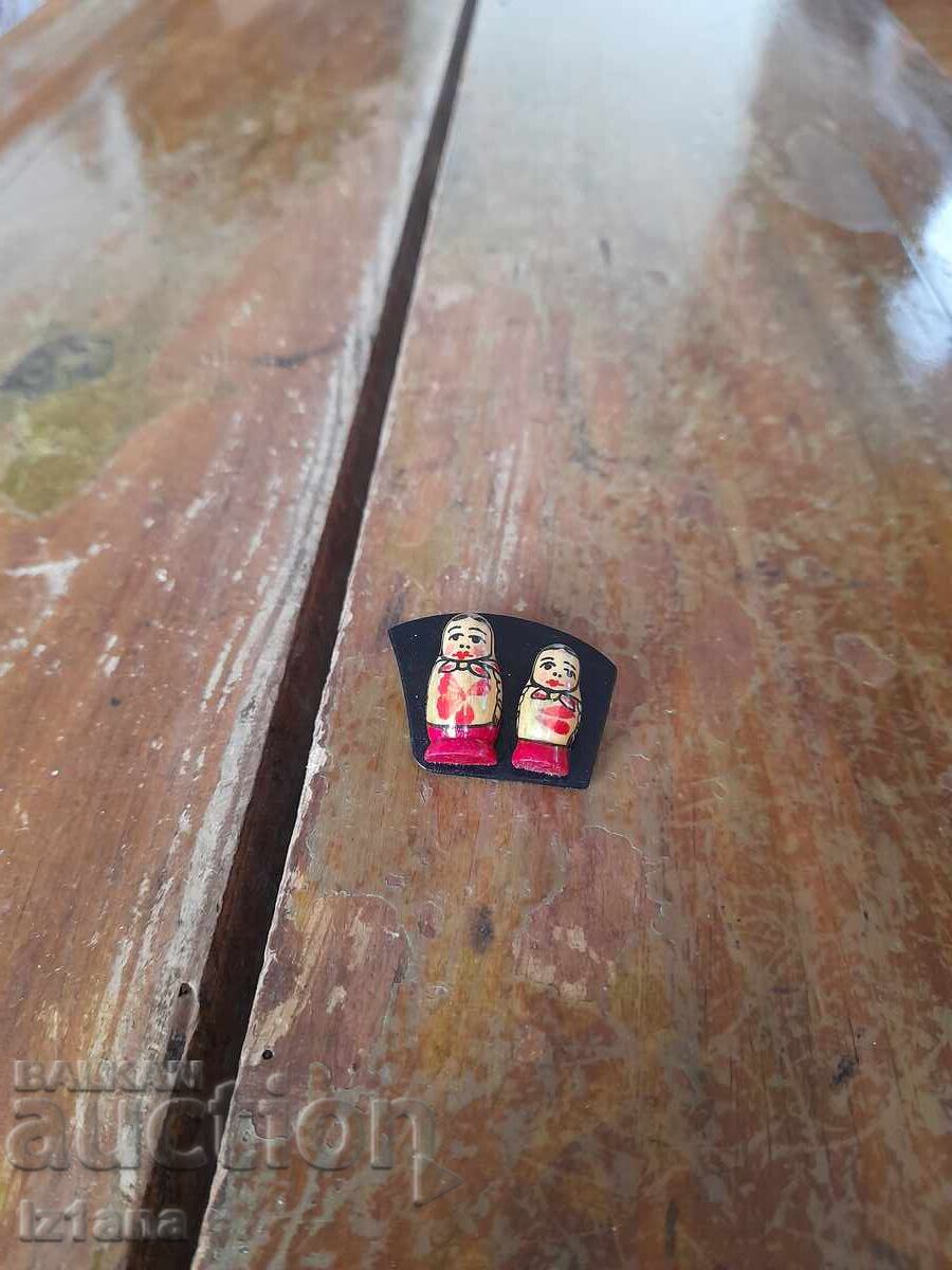 Παλιά καρφίτσα ματριόσκα Παλιά καρφίτσα ματριόσκα