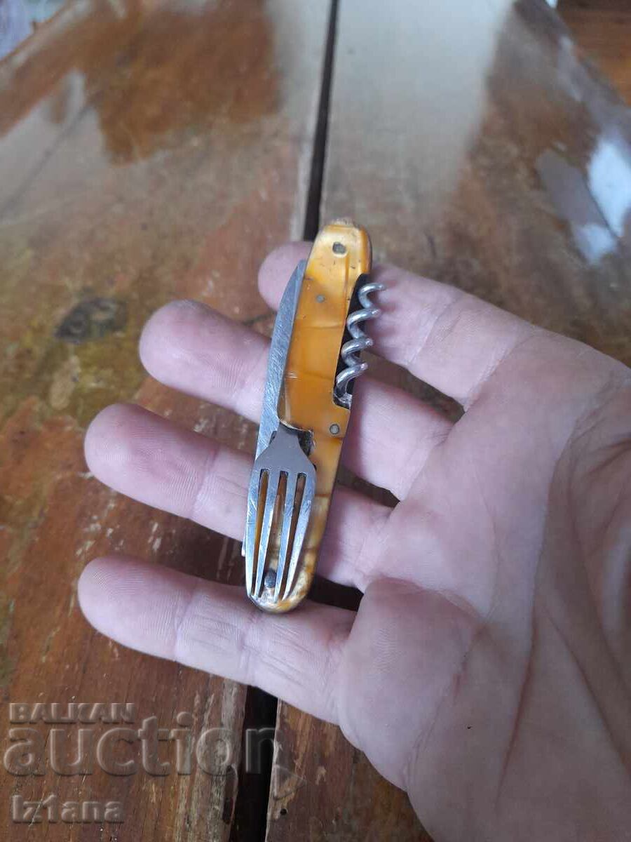 Cuțit de buzunar vechi, lamă, lamă cu preț 33.00 BGN | € 16.87 Cuțit de buzunar vechi, lamă, lamă cu preț 33.00 BGN | € 16.87