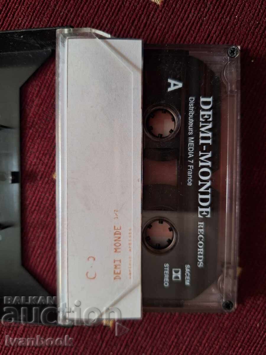 Аукцион Аудио касета - Demi Monde Аукцион Аудио касета - Demi Monde