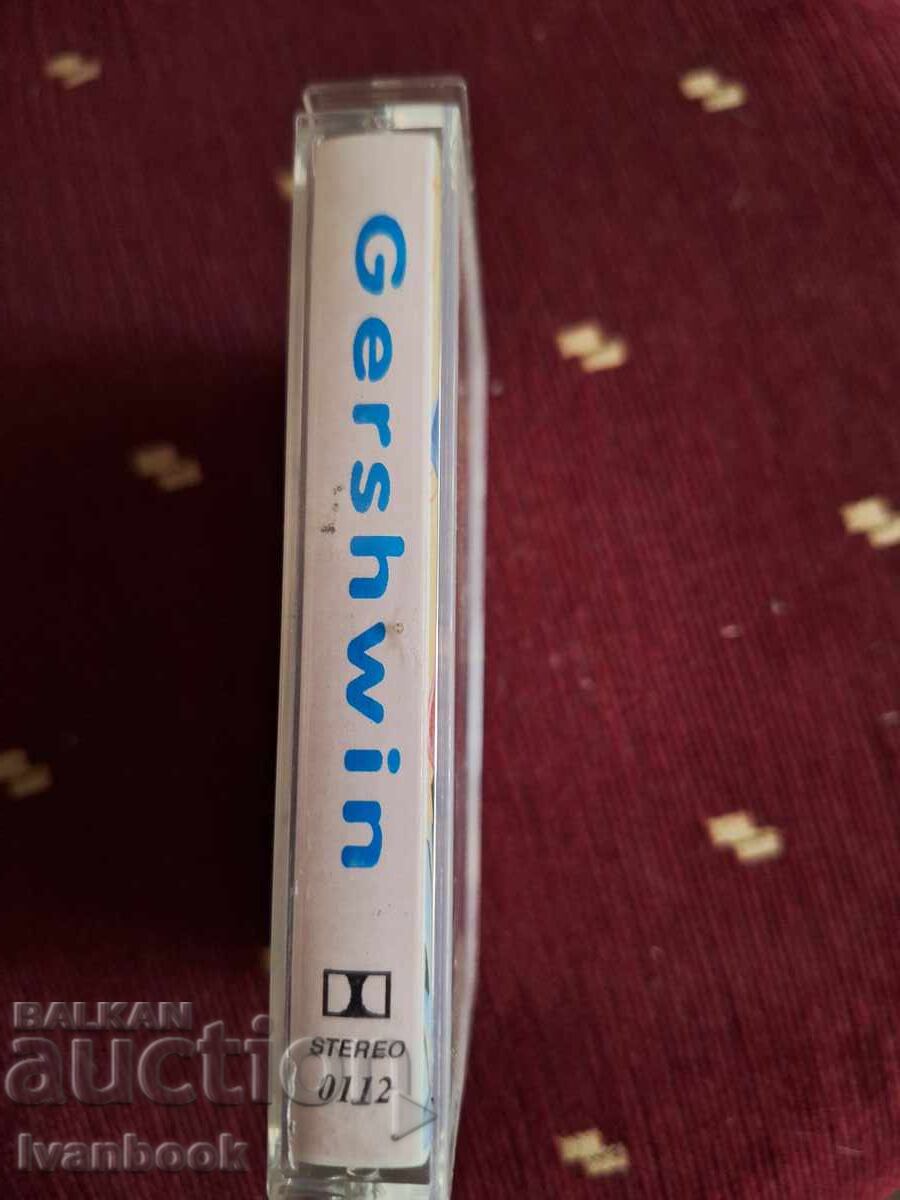 Caseta audio - Gershwin cu preț 3.00 BGN | € 1.53 Caseta audio - Gershwin cu preț 3.00 BGN | € 1.53