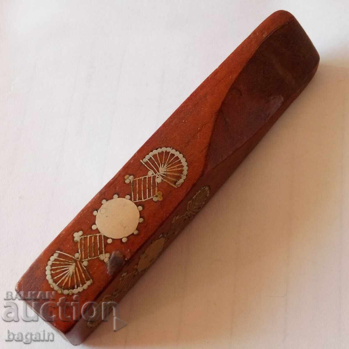 Antique Caucasian cigarette, chibouk with price 100.00 BGN | € 51.13