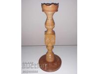 SFEMENIC VECHI. SCULPTURĂ ÎN LEMN