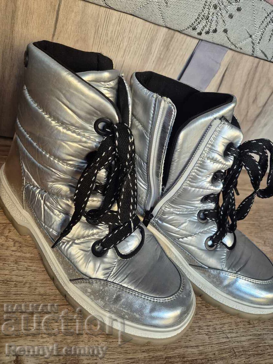 Licitație Ghete de zăpadă Caprice, piele naturală, 37.5 nr Licitație Ghete de zăpadă Caprice, piele naturală, 37.5 nr