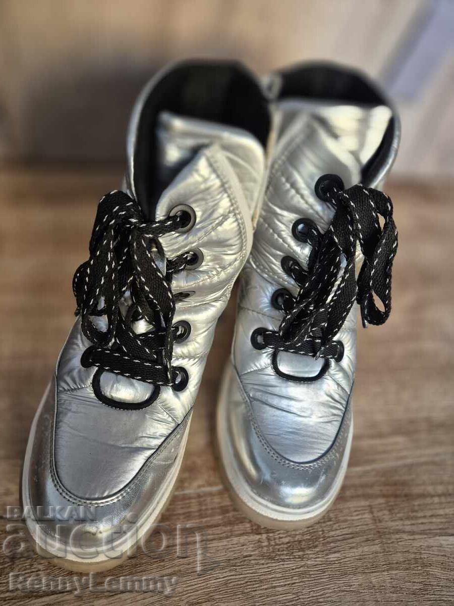 Ghete de zăpadă Caprice, piele naturală, 37.5 nr Ghete de zăpadă Caprice, piele naturală, 37.5 nr