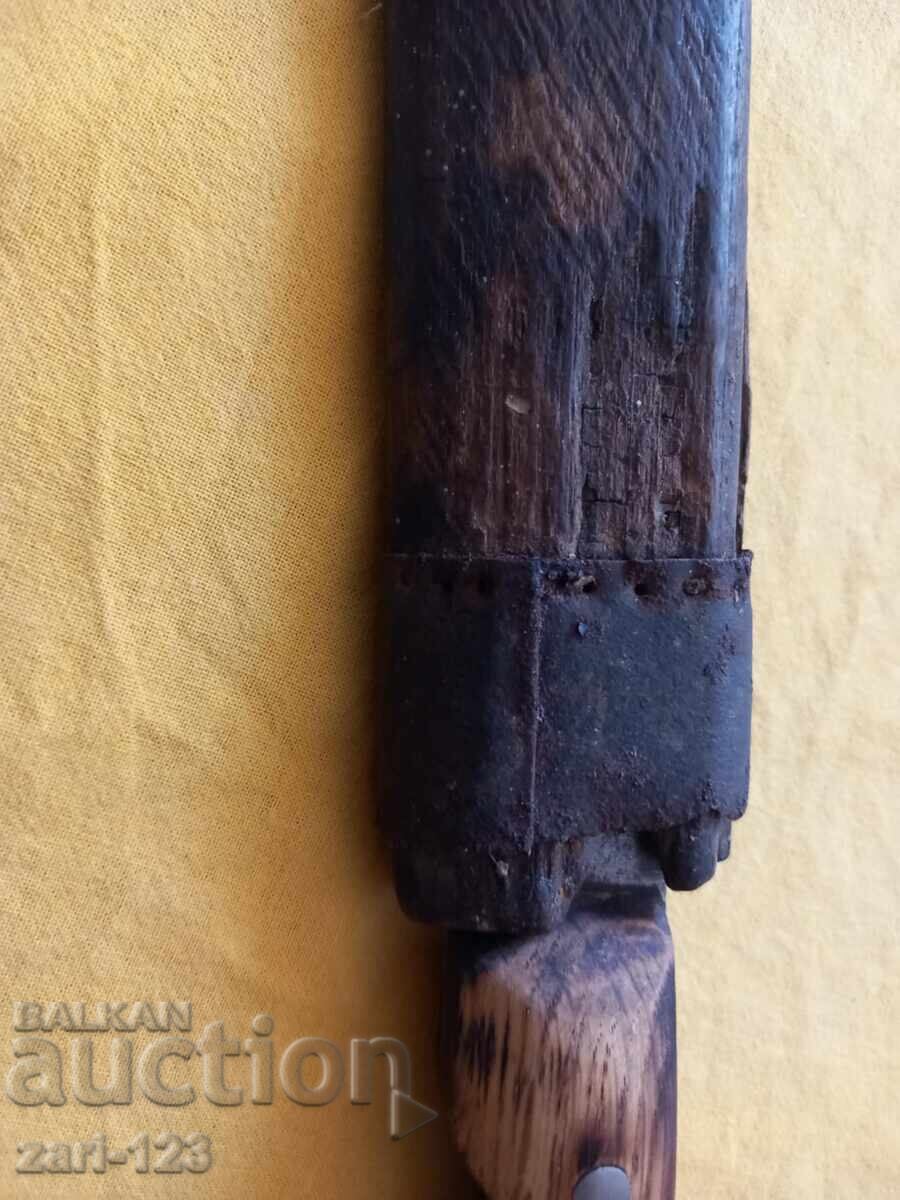 Стар нож дървена кания - 5