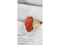 Inel vintage de damă din aur cu coral roșu - 8 carate