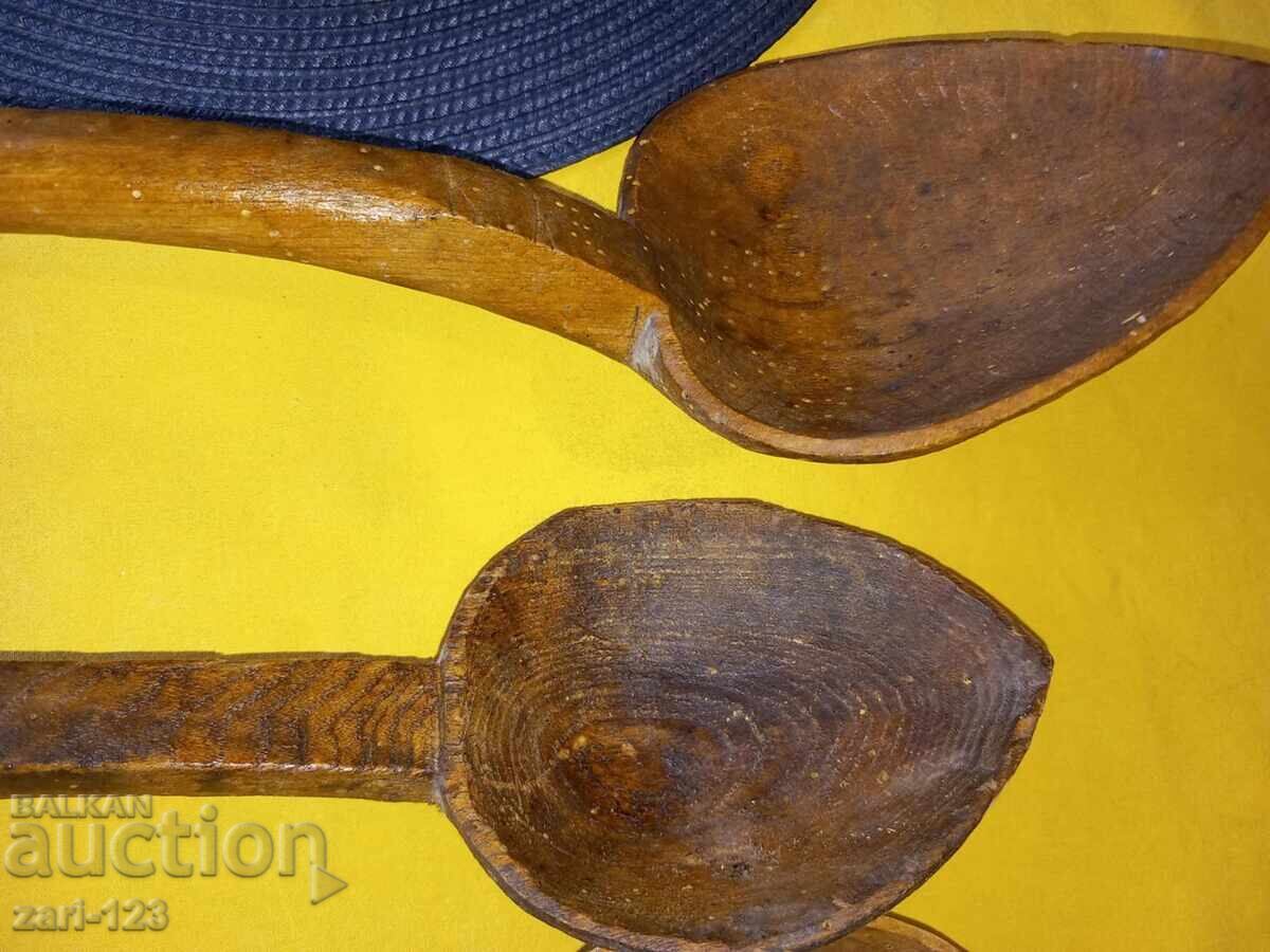 Доставка на Стари дървени лъжици /поварийки/