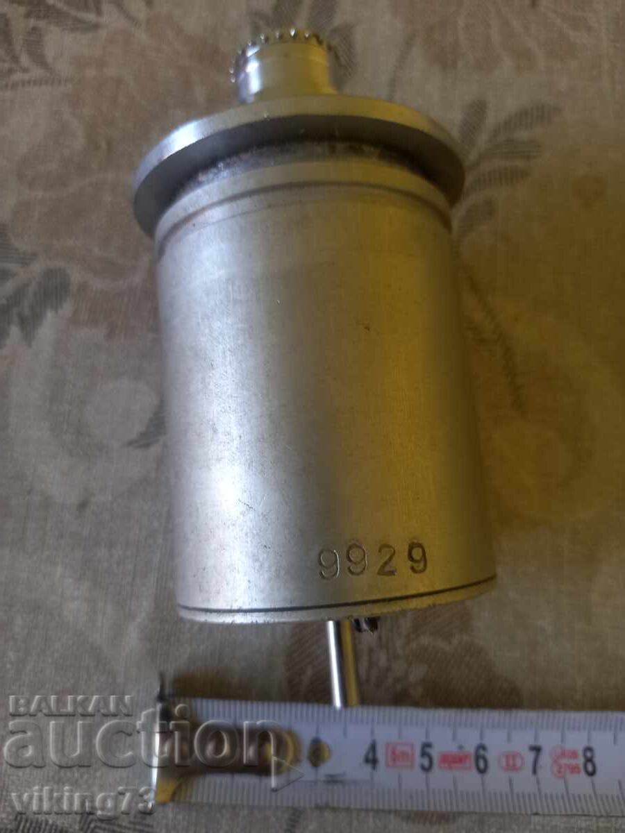 Delivery of Electric motor 9929