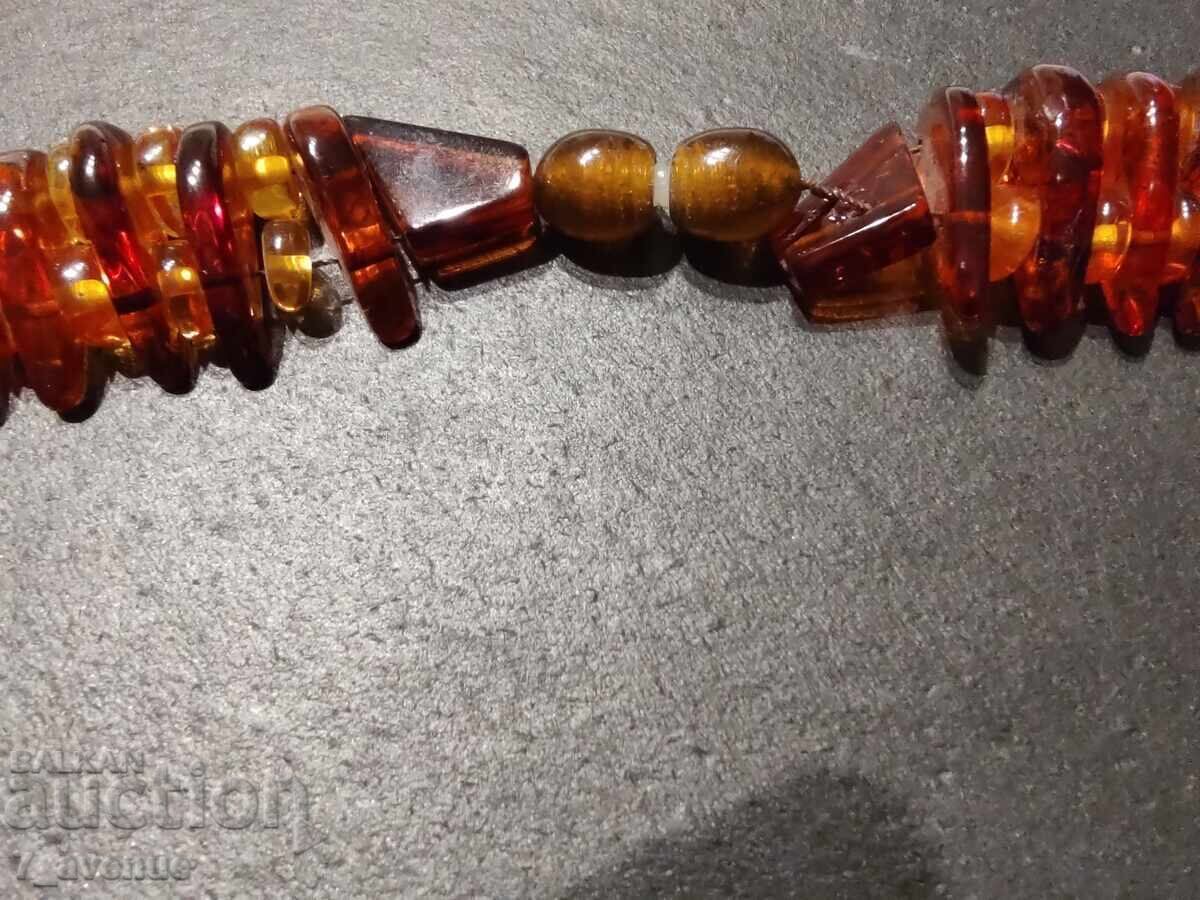 Γκέρνταν, παλαιό κόσμημα από Κεχριμπάρι 23.09.25 - 7