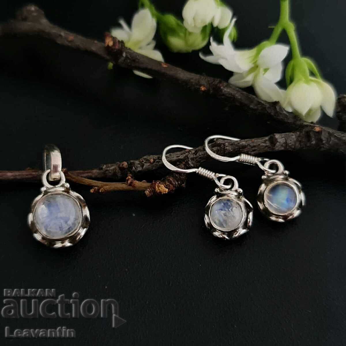 Delivery of Silver set with Moonstone