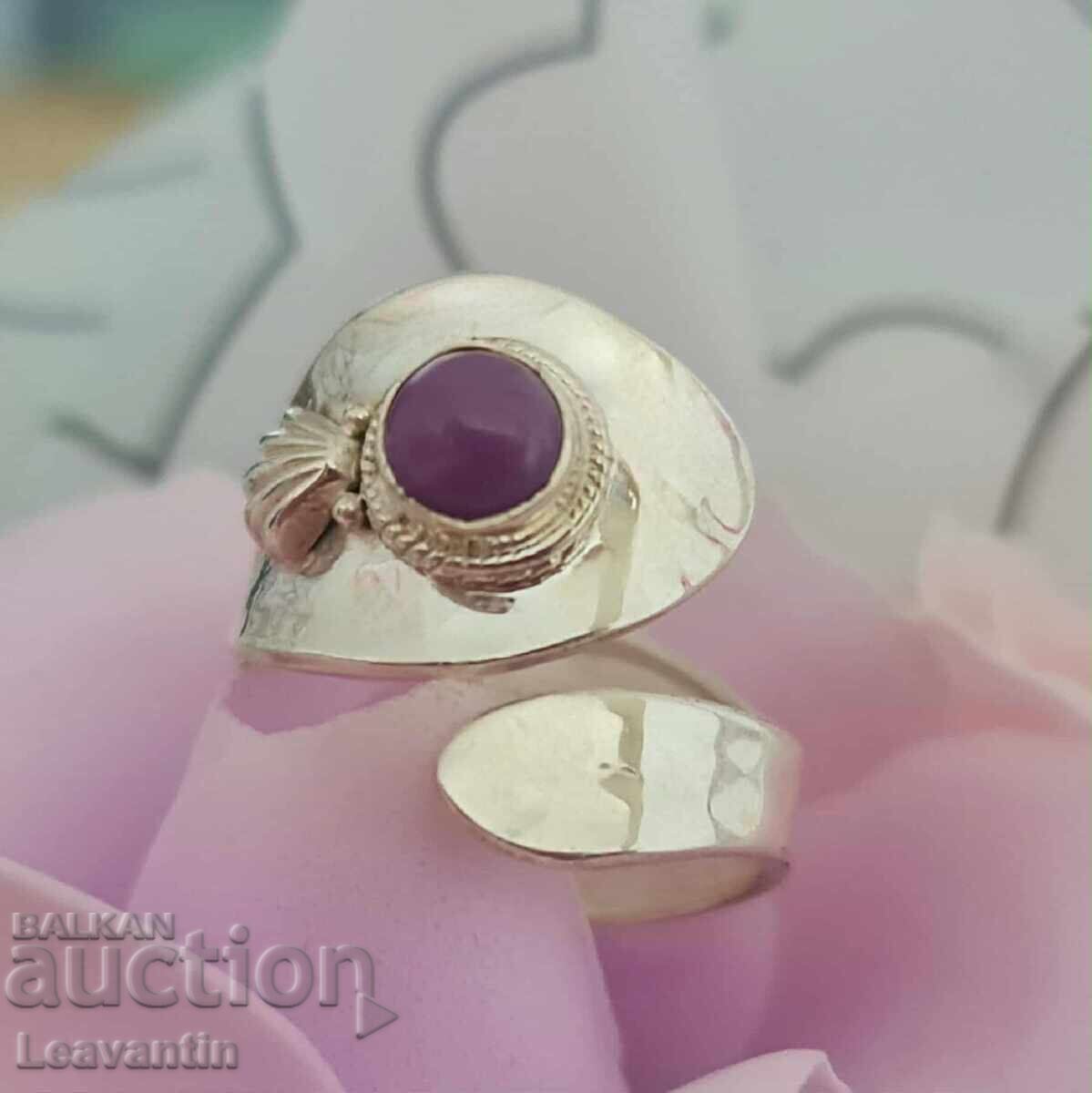 Παράδοση Ρυθμιζόμενο ασημένιο δαχτυλίδι με Φωσφοσιδερίτη