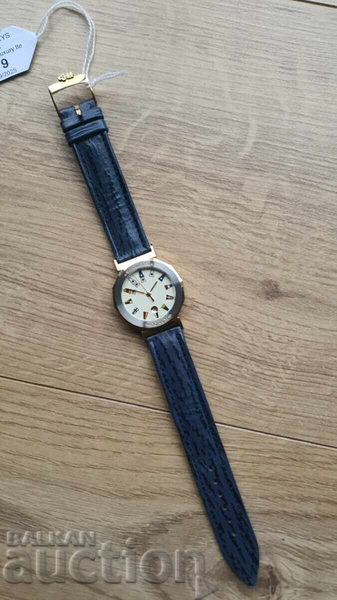 Corum. Ceas cu cuarț și calendar din oțel inoxidabil cu preț 1499.00 BGN | € 766.43