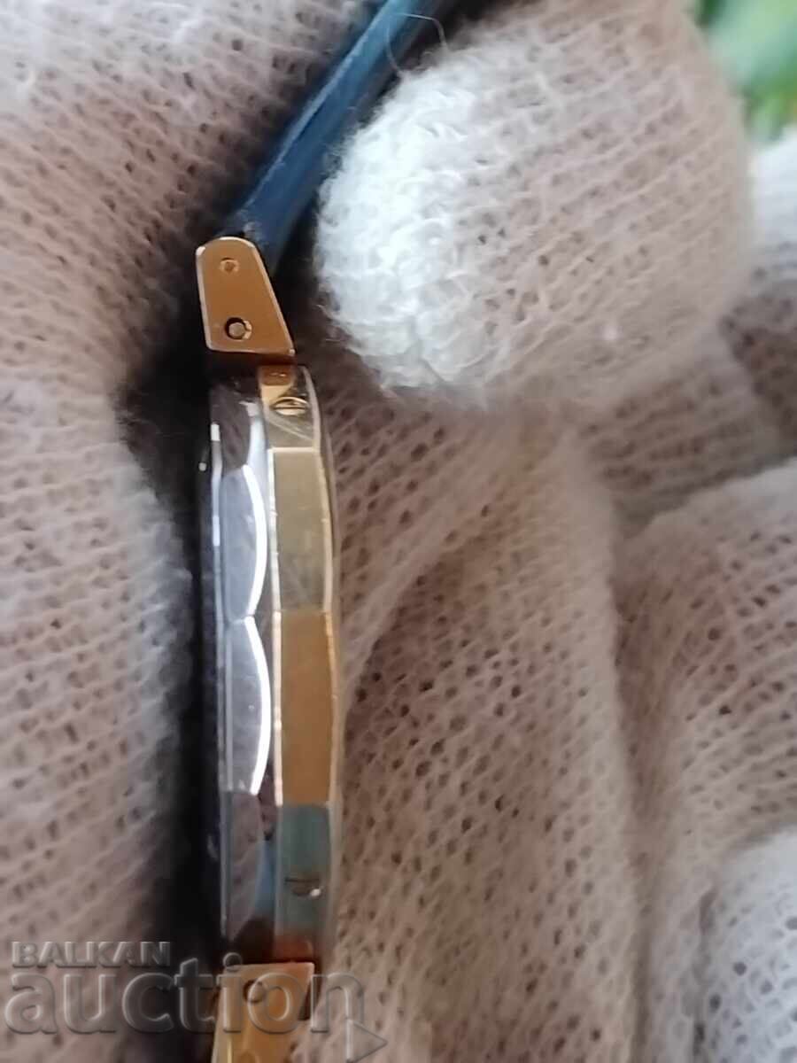 Delivery of New! Corum. Quartz watch with calendar, stainless steel