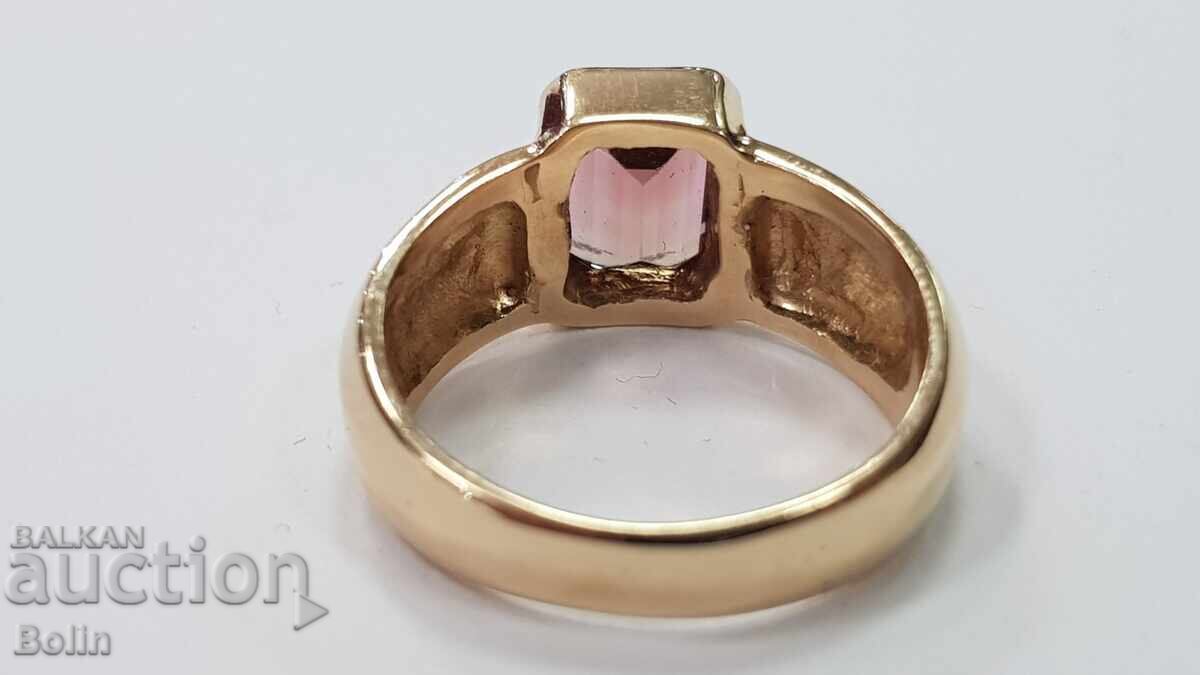 Παράδοση Κομψό χρυσό γυναικείο δαχτυλίδι με φυσικό τουρμαλίνη 1-1,2 καράτια