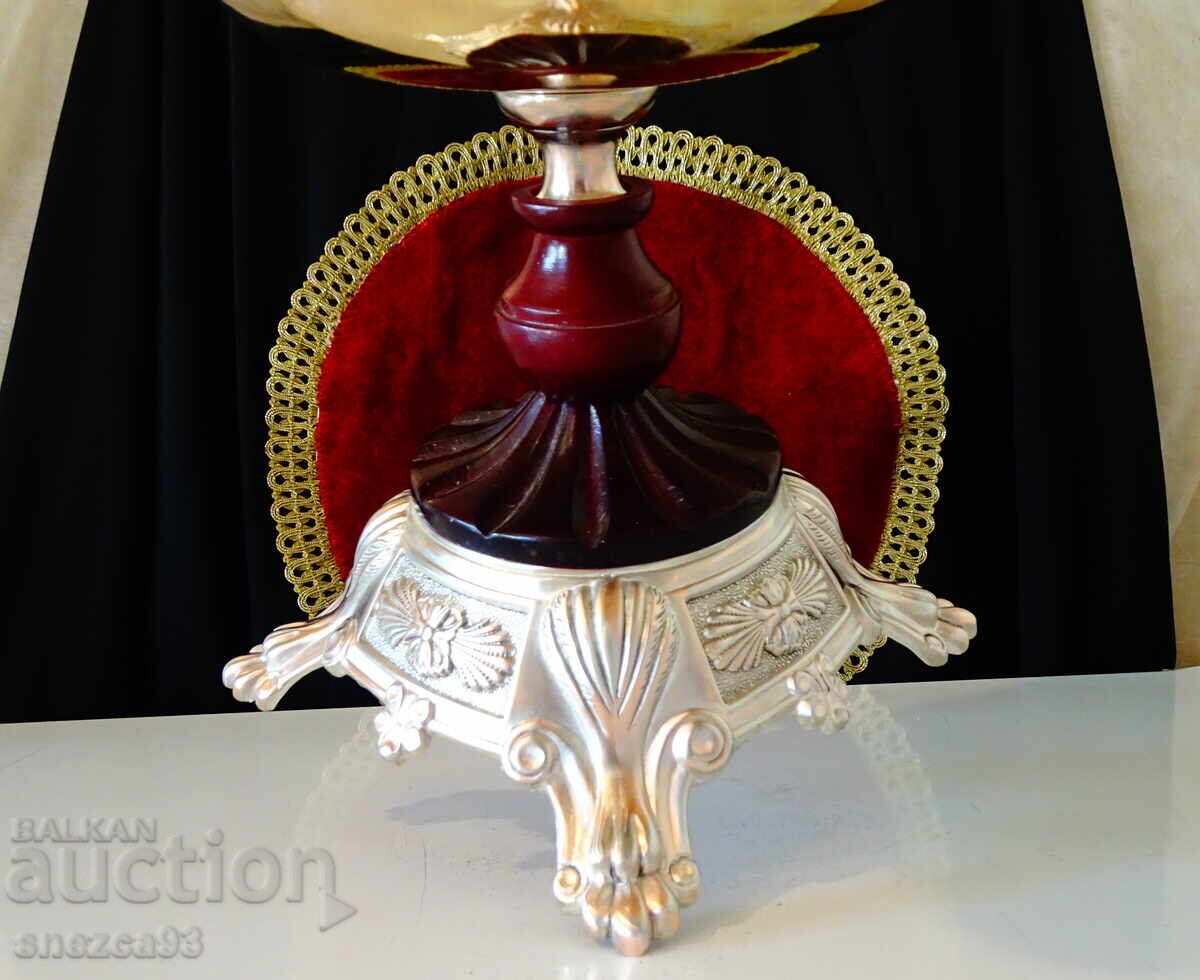 Delivery of Silver-plated tray, two-tiered serving platter 47 cm, 1.9 kg, roses, bar Delivery of Silver-plated tray, two-tiered serving platter 47 cm, 1.9 kg, roses, bar