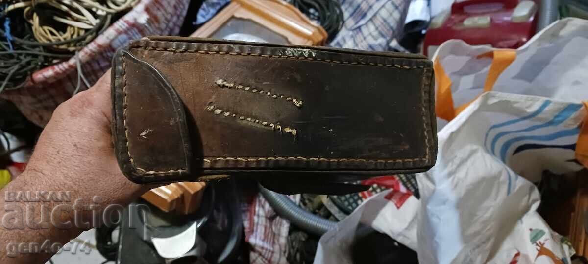 leather bag with price 20.00 BGN | € 10.23 leather bag with price 20.00 BGN | € 10.23