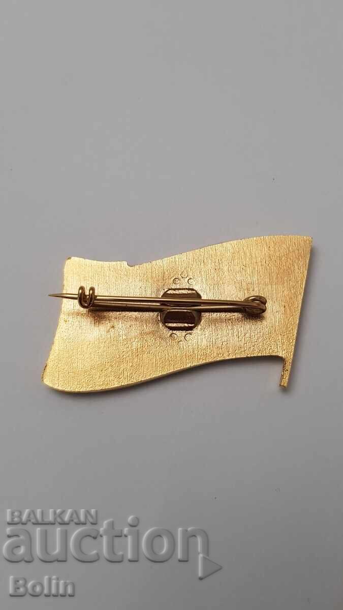 Delivery of Very rare badge, "People's Representative" - 1970-1980