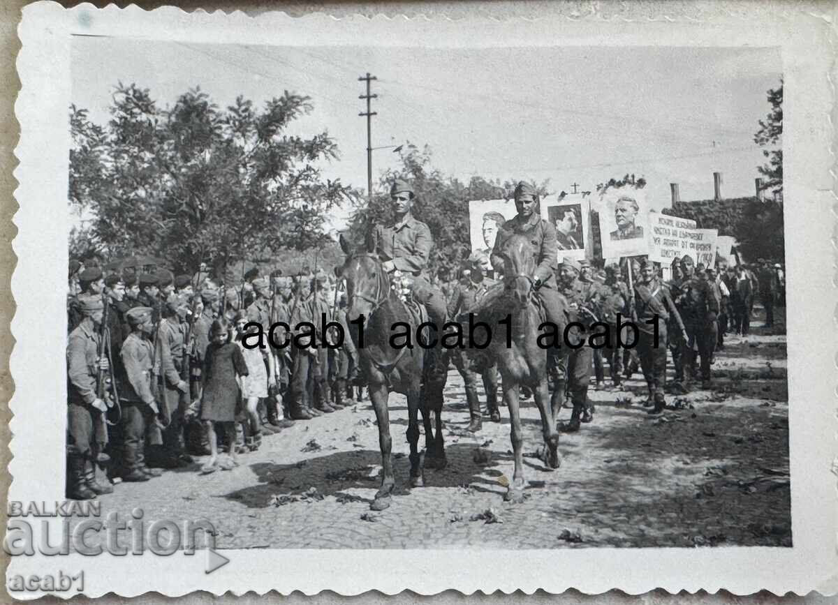 Revenirea Glorioșilor Negri de la Marea Neagră Burgas 1945 - 6