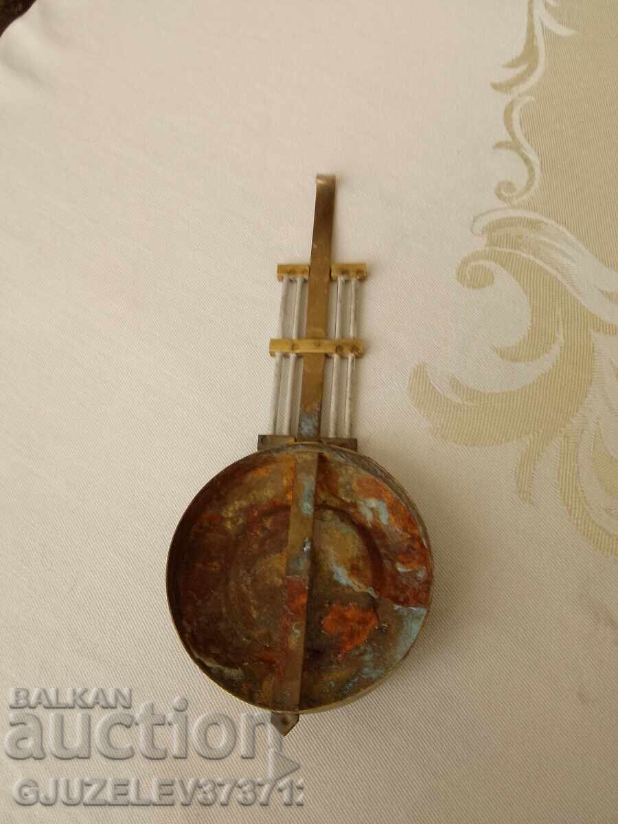 Παράδοση Παλιό εκκρεμές για ρολόι τοίχου Παράδοση Παλιό εκκρεμές για ρολόι τοίχου