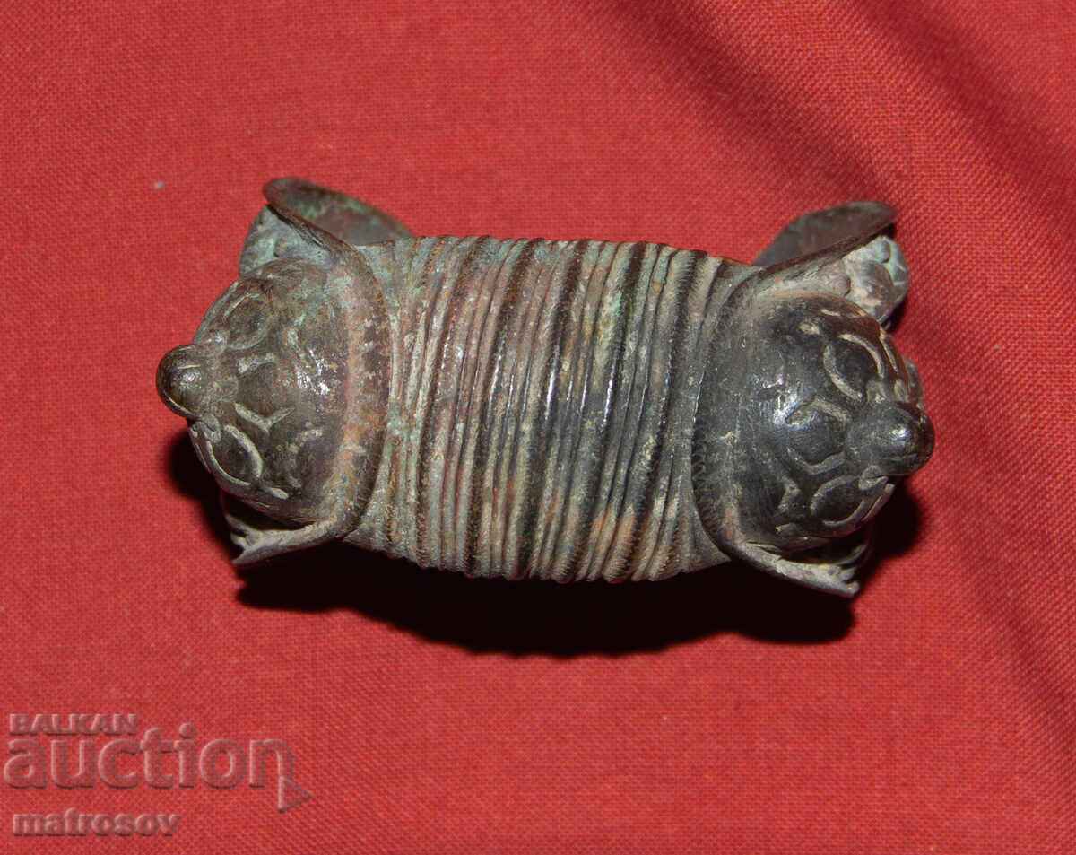 Old traditional bronze bracelet jewelry slingshot with price 200.00 BGN | € 102.26