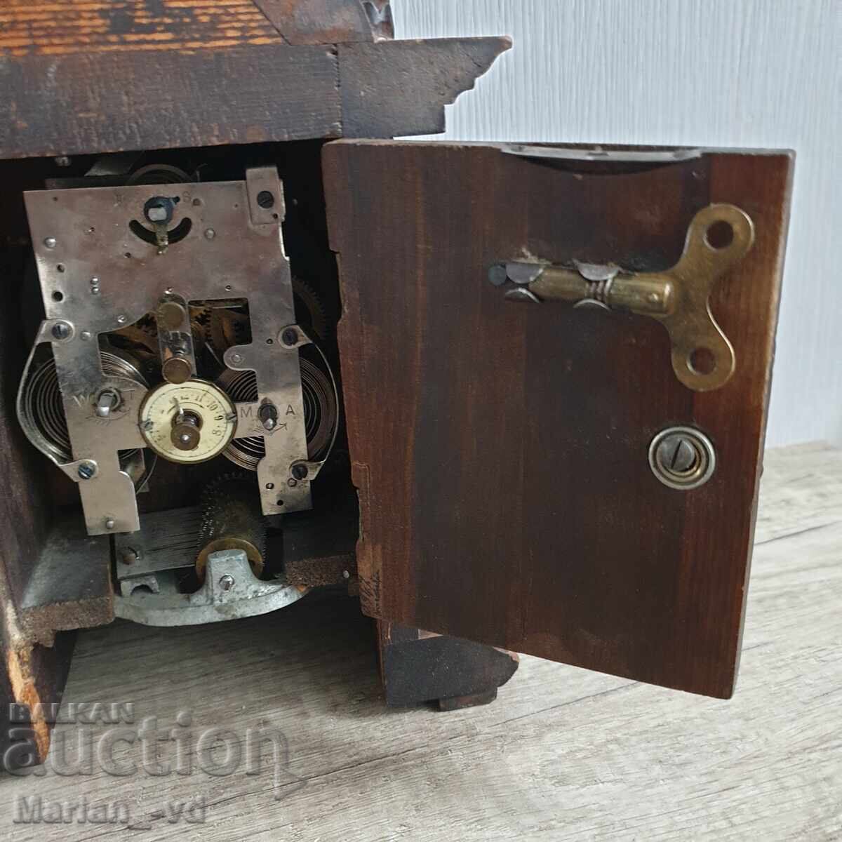 Παλιό επιτραπέζιο ρολόι με φανάρι - 6