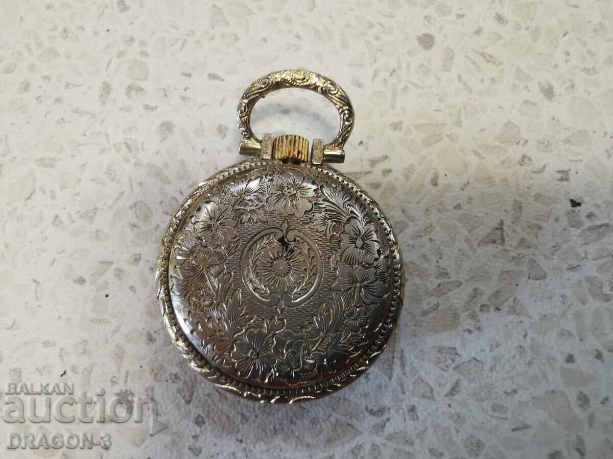 Δημοπρασία ΤΡΙΦΥΛΛΙ Δημοπρασία ΤΡΙΦΥΛΛΙ