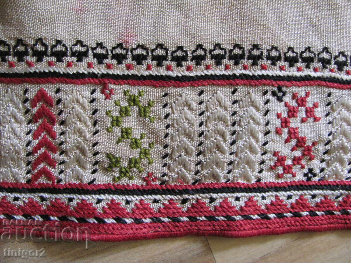 Δημοπρασία Παλιό καρέ, χειροποίητο κέντημα σε μετάξι 96x96εκ