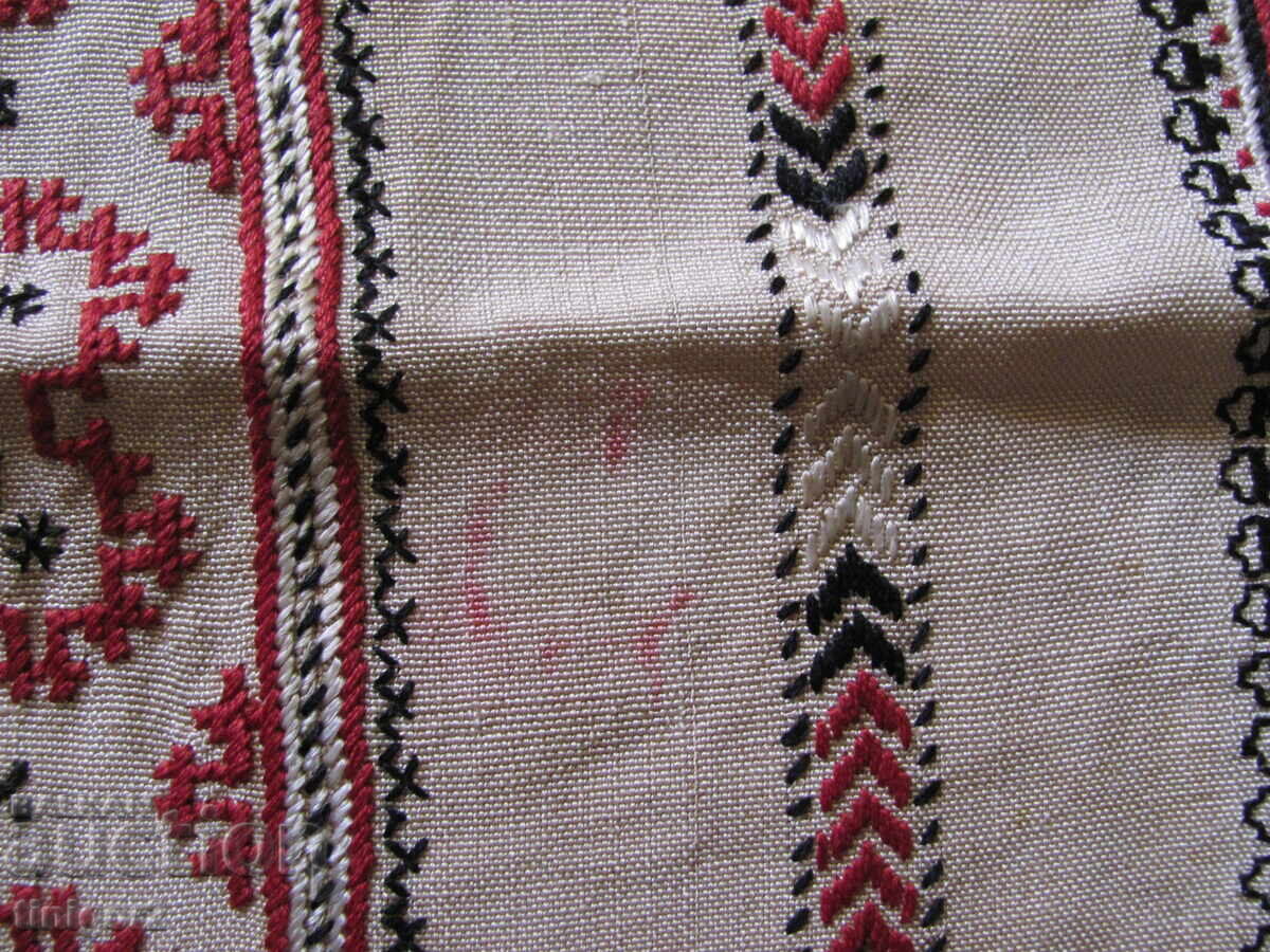 Παράδοση Παλιό καρέ, χειροποίητο κέντημα σε μετάξι 96x96εκ