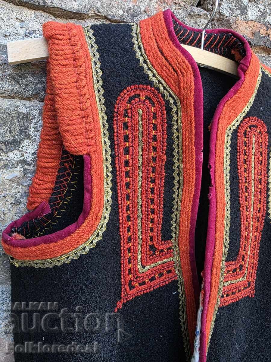 Δημοπρασία Μαριόβσκι γιλέκο - γούνινο, 19ος αιώνας, μουσειακό έκθεμα