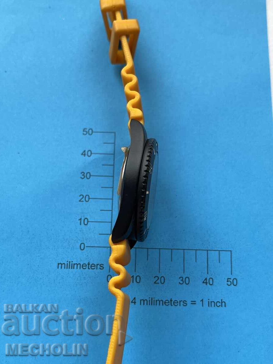 Delivery of JAPANESE WATCH 3 Delivery of JAPANESE WATCH 3