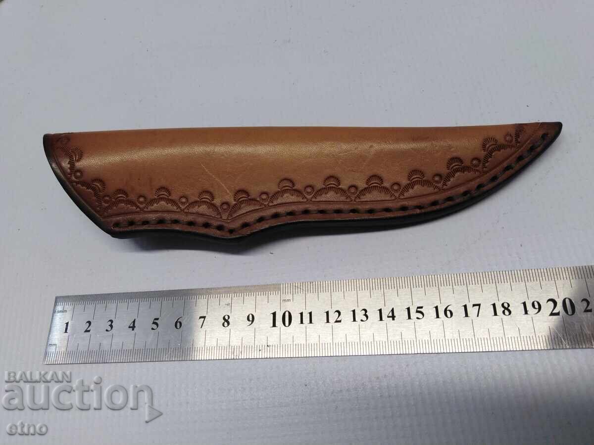 Δερμάτινη θήκη για βουλγάρικο μαχαίρι Δερμάτινη θήκη για βουλγάρικο μαχαίρι