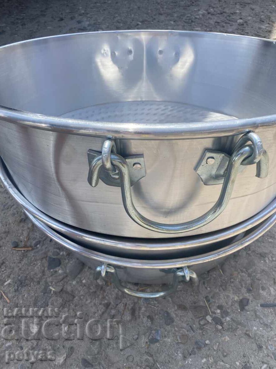 Delivery of Aluminum pan round F 780 mm, thick-walled with handles