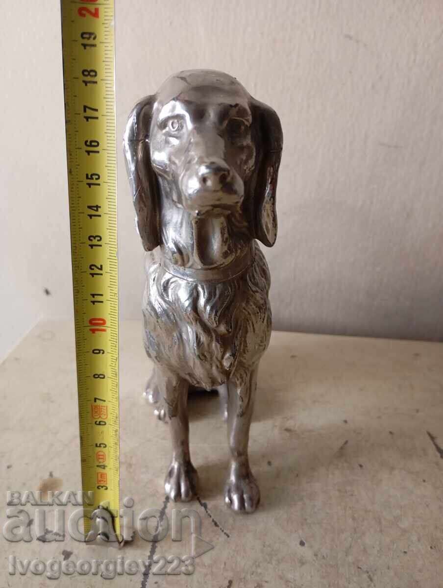 Статуетка - куче с цена 67.00 лв. | € 34.26 Статуетка - куче с цена 67.00 лв. | € 34.26