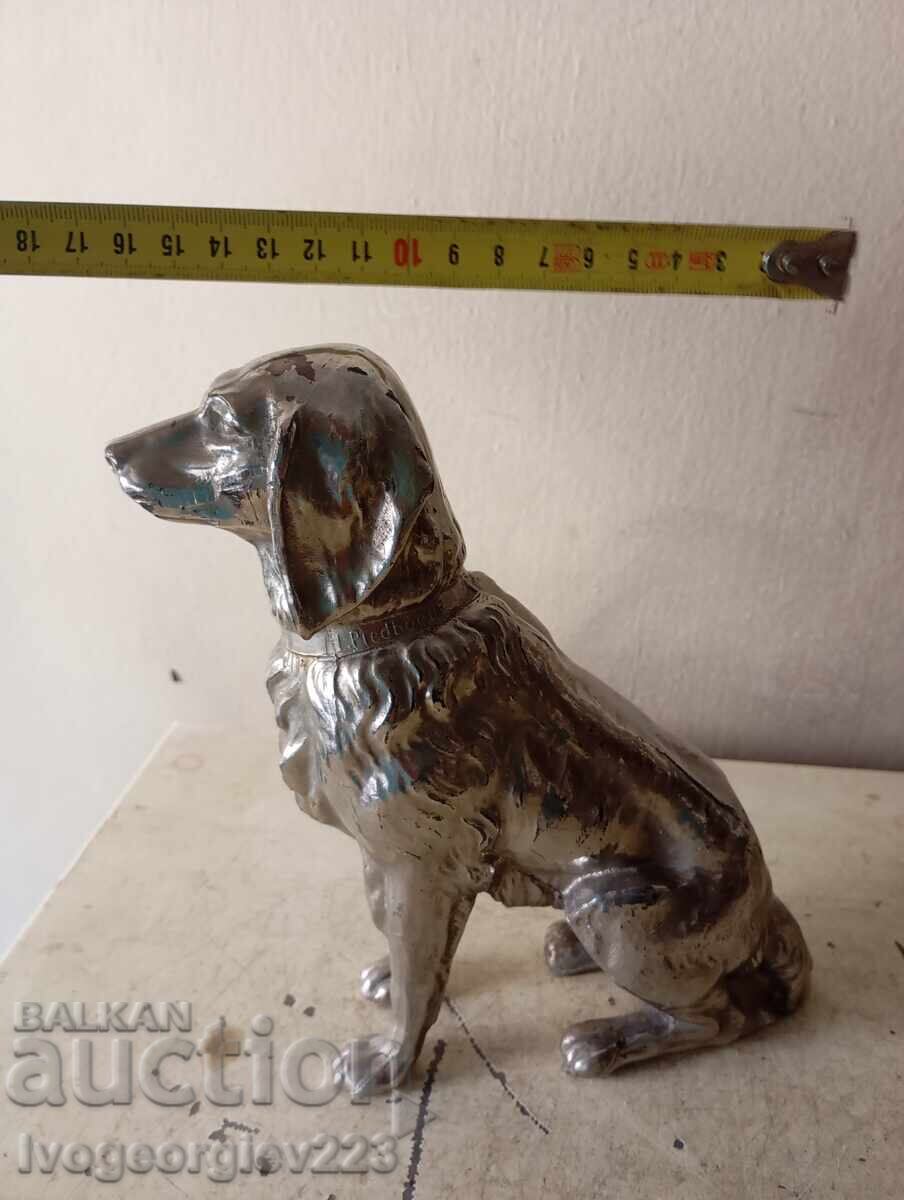 Доставка на Статуетка - куче Доставка на Статуетка - куче