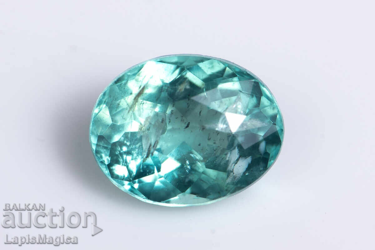 Apatit neon albastru 0.59ct tăietură ovală