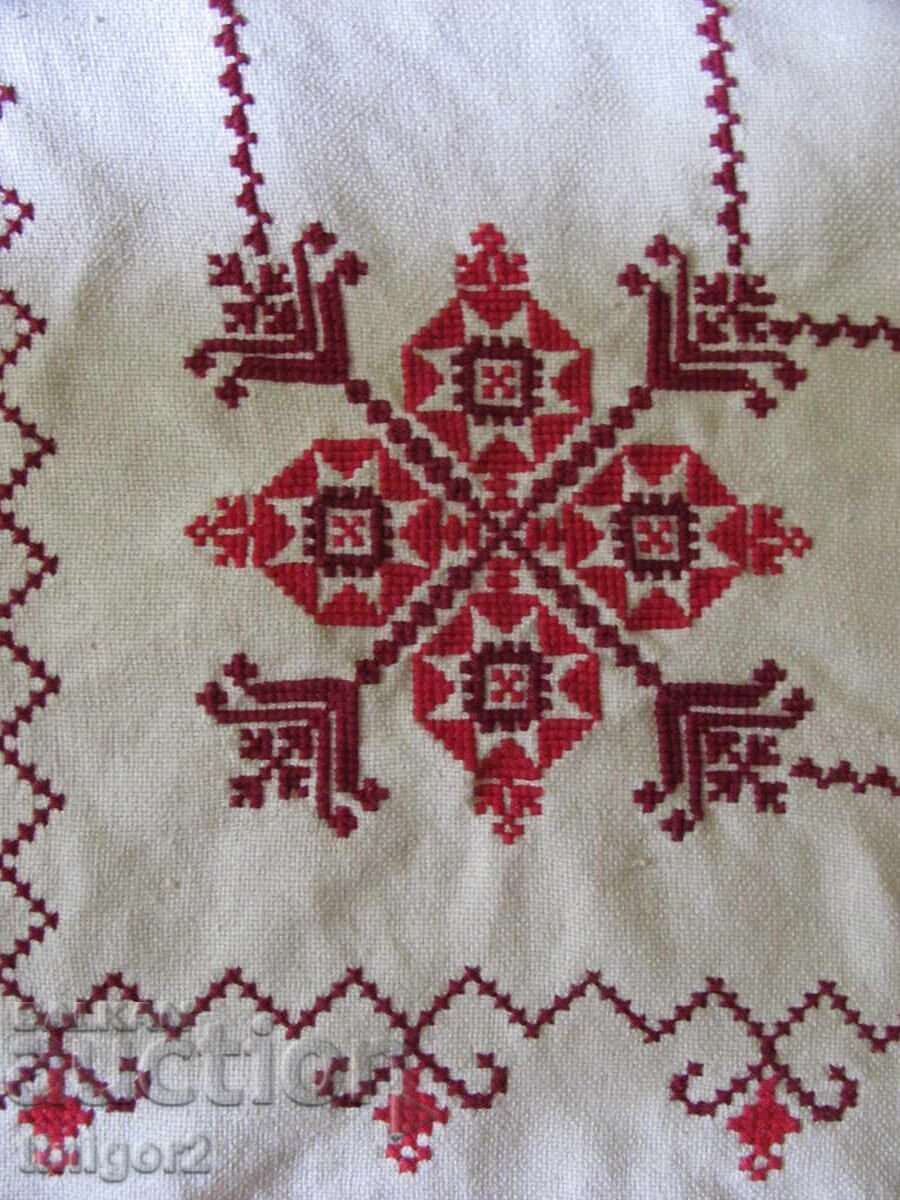 Μεγάλο κάλυμμα τραπεζιού, χειροποίητο κέντημα, shevitsi, 180kh140εκ με τιμή 155.00 BGN | € 79.25