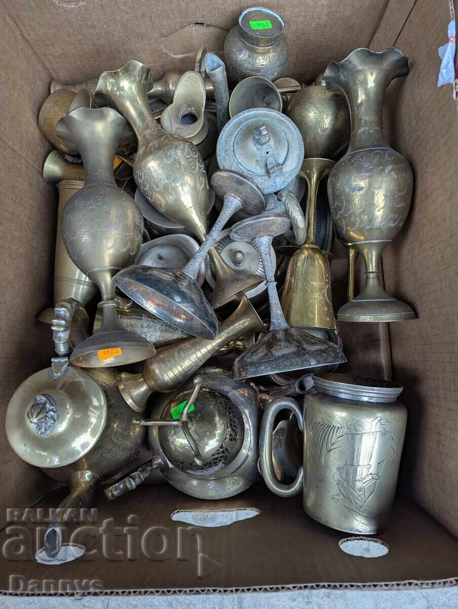 Δημοπρασία Χάλκινα σκεύη, σερβίτσια, τσαγιέρες, κούπες, κηροπήγια κ.ά. – 2 Δημοπρασία Χάλκινα σκεύη, σερβίτσια, τσαγιέρες, κούπες, κηροπήγια κ.ά. – 2