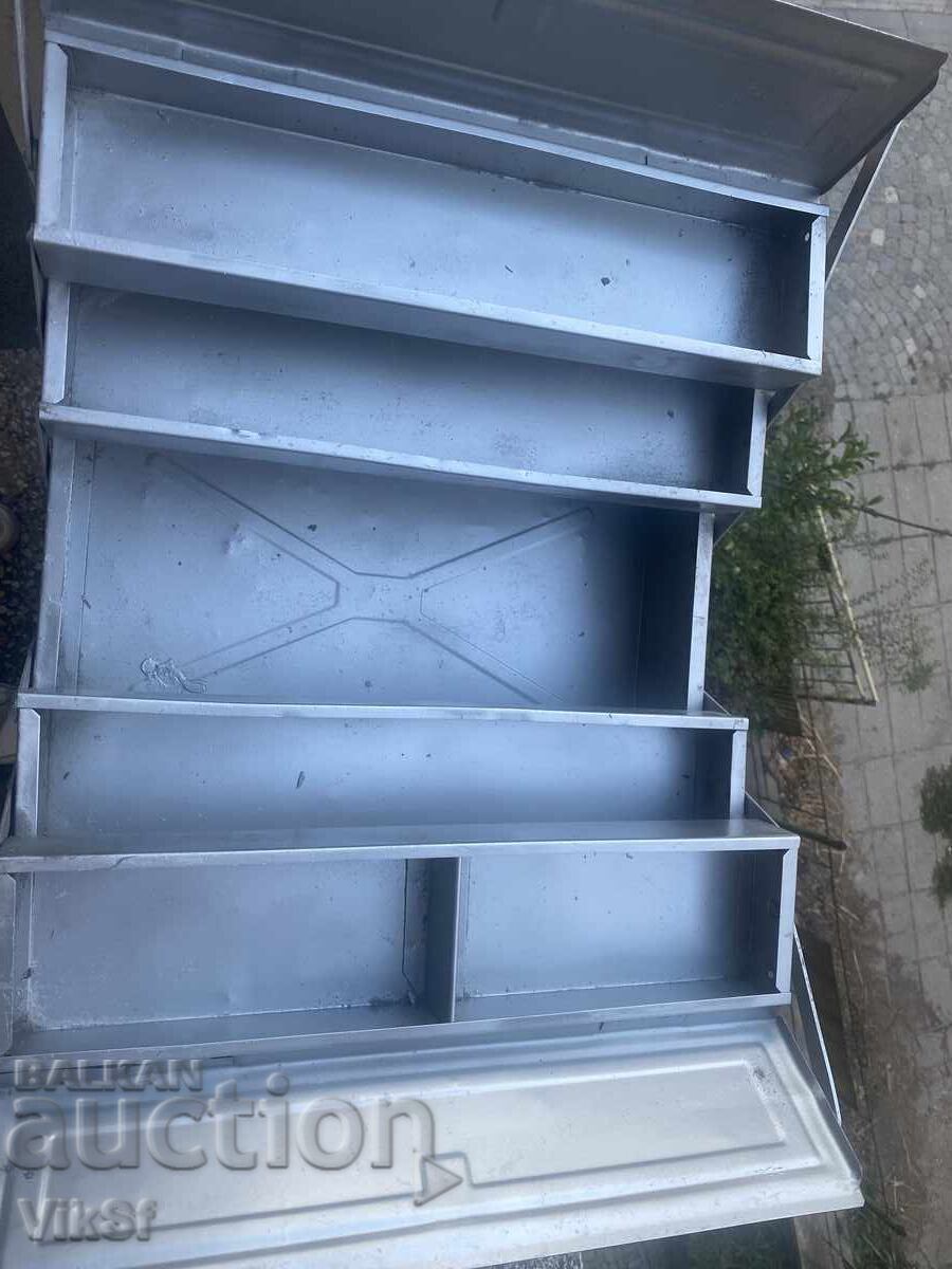 Metal accordion-style tool box with 5 compartments and k with price 36.50 BGN | € 18.66 Metal accordion-style tool box with 5 compartments and k with price 36.50 BGN | € 18.66